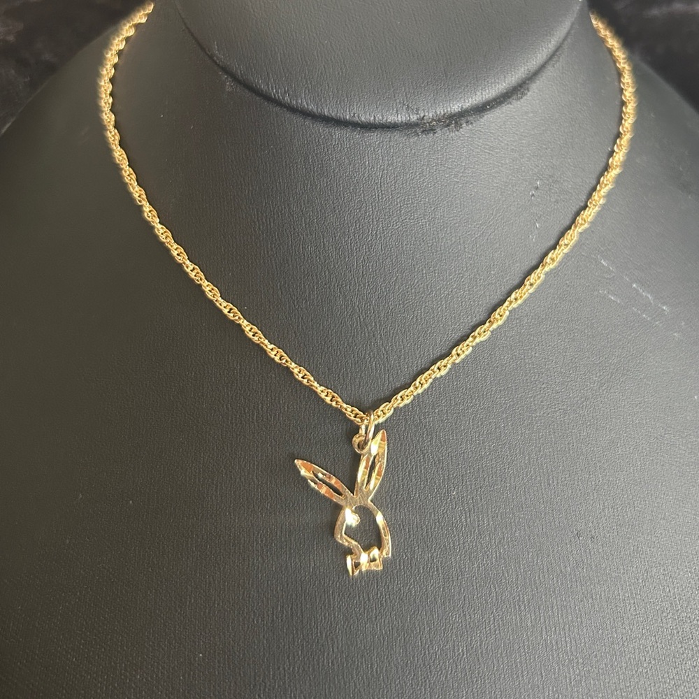 VINTAGE 1970’s 18K GOLD PLATED PLAYBOY BUNNY NECKLACE CHOKER ROPE CHAIN PLAYBOY - Picture 2 of 6